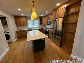 463 Fulton St in Medford, MA - Building Photo - Building Photo