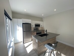 180 Hillsborough Rd in Riverview, NB - Building Photo - Building Photo