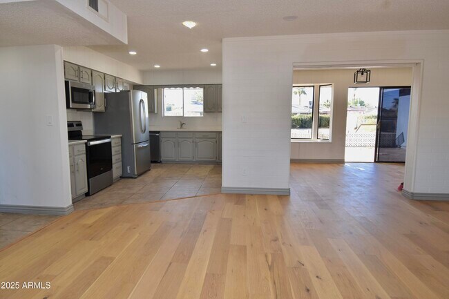 10331 W Willie Low Cir in Sun City, AZ - Building Photo - Building Photo