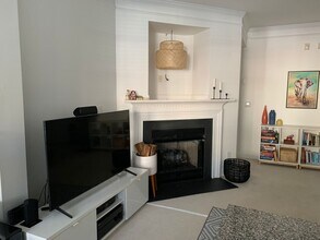 511 Ives Ct in Chapel Hill, NC - Building Photo - Building Photo