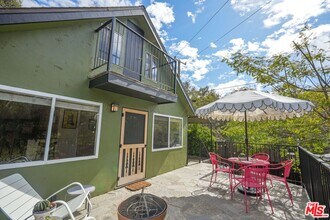 21549 Summit Trail in Topanga, CA - Building Photo - Building Photo