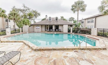 2941 Antique Oaks Cir in Winter Park, FL - Building Photo - Building Photo