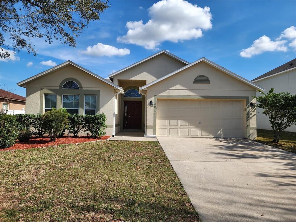 4017 Longworth Loop in Kissimmee, FL - Building Photo