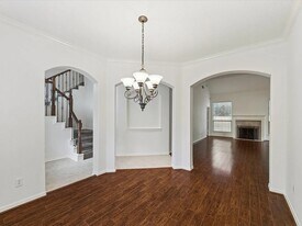 6418 Sugar Bush Dr in Magnolia, TX - Building Photo