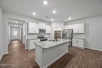 204 Gabrielle St in New Bern, NC - Building Photo - Building Photo