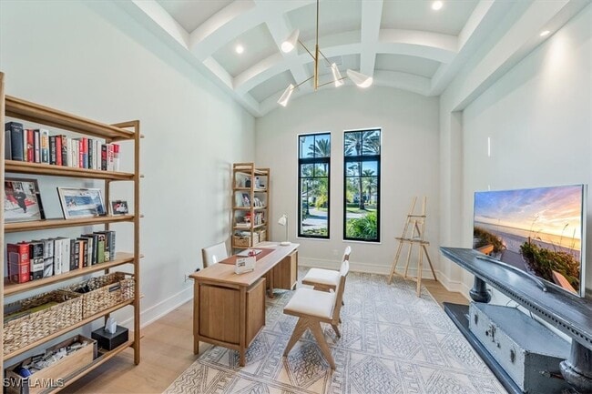 property at 4638 Idylwood Ln