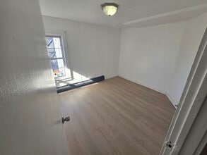 176 Green St in Brockton, MA - Building Photo - Building Photo