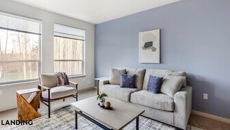 17500 25th Ave NE, Unit MM203 in Marysville, WA - Building Photo