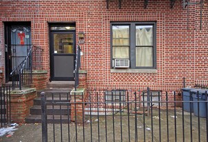 658 46th St in Brooklyn, NY - Building Photo