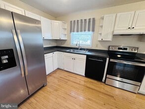 39870 Lady Baltimore Ave in Leonardtown, MD - Building Photo - Building Photo