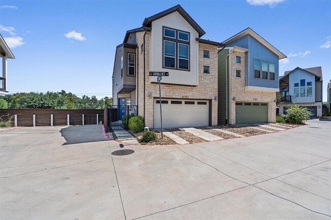 property at 9301 Cardinals Nest Ln