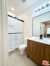 1419 Bronson Ave in Los Angeles, CA - Building Photo - Building Photo