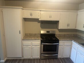 1452 NE 11th St in Oklahoma City, OK - Building Photo - Building Photo