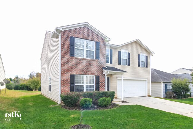 5322 Liberty Hall Cir in Winston-Salem, NC - Building Photo - Building Photo