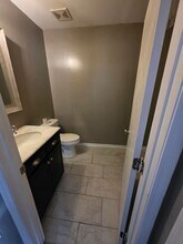 2220 Woodridge Ln in Florence, SC - Building Photo - Building Photo