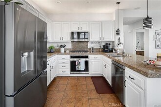 26947 Cape Cod Dr, Unit 02.306 in Santa Clarita, CA - Building Photo - Building Photo