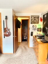 4349 Murray Ave, Unit 3 in Pittsburgh, PA - Building Photo - Building Photo