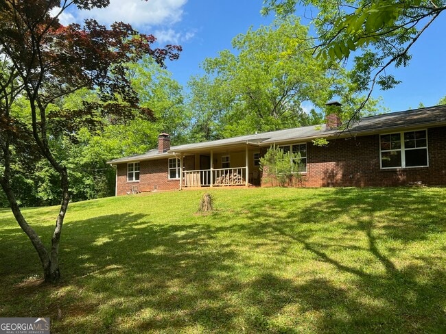 property at 6392 GA-5