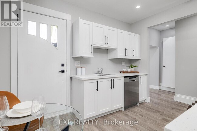 125 Cathcart St in Hamilton, ON - Building Photo - Building Photo