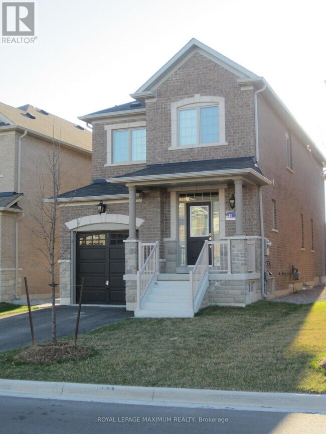 16 Orion Ave in Vaughan, ON - Building Photo - Building Photo
