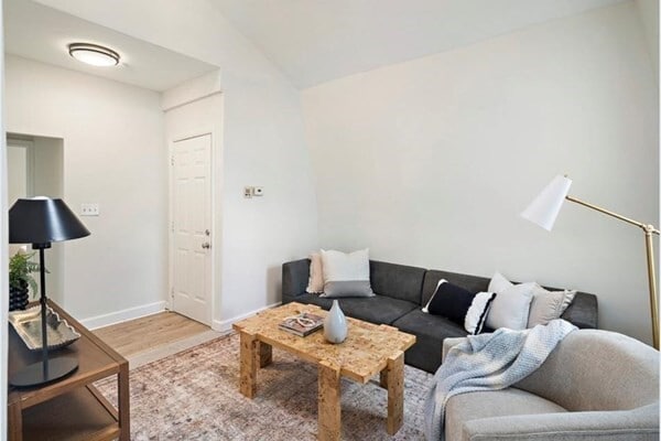 264 Webster St, Unit #3 in Boston, MA - Foto de edificio - Building Photo