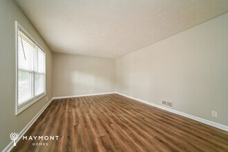 2948 Medina Dr in Jonesboro, GA - Foto de edificio - Building Photo