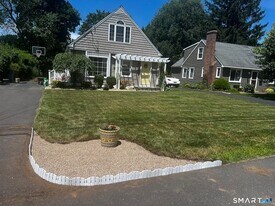 67 Rockwell Ave in Plainville, CT - Building Photo