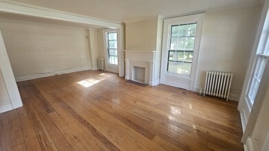 427 Loudon Rd in Albany, NY - Building Photo - Building Photo