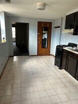 236 Christian St, Unit 2nd Floor in Philadelphia, PA - Building Photo