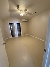 20045 FM306 in Canyon Lake, TX - Building Photo - Building Photo