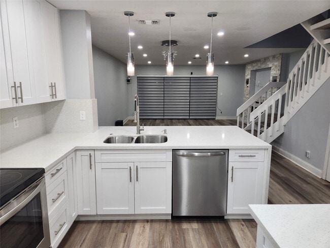 property at 3667 Carambola Cir N