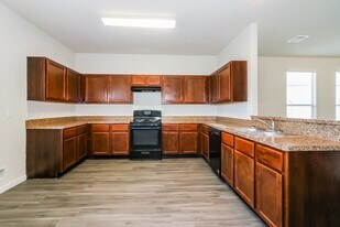 1026 Sarena Ct in Richmond, TX - Building Photo