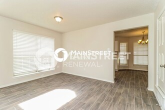 2321 Cromwell Dr in Arlington, TX - Building Photo - Building Photo
