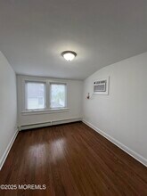 52 Dunbar Ave in Long Branch, NJ - Building Photo - Building Photo
