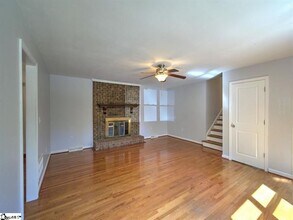 203 Edwards Mill Rd in Taylors, SC - Building Photo - Building Photo