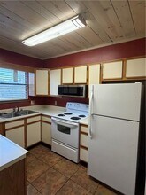 460 N Garrett St in Siloam Springs, AR - Building Photo - Building Photo