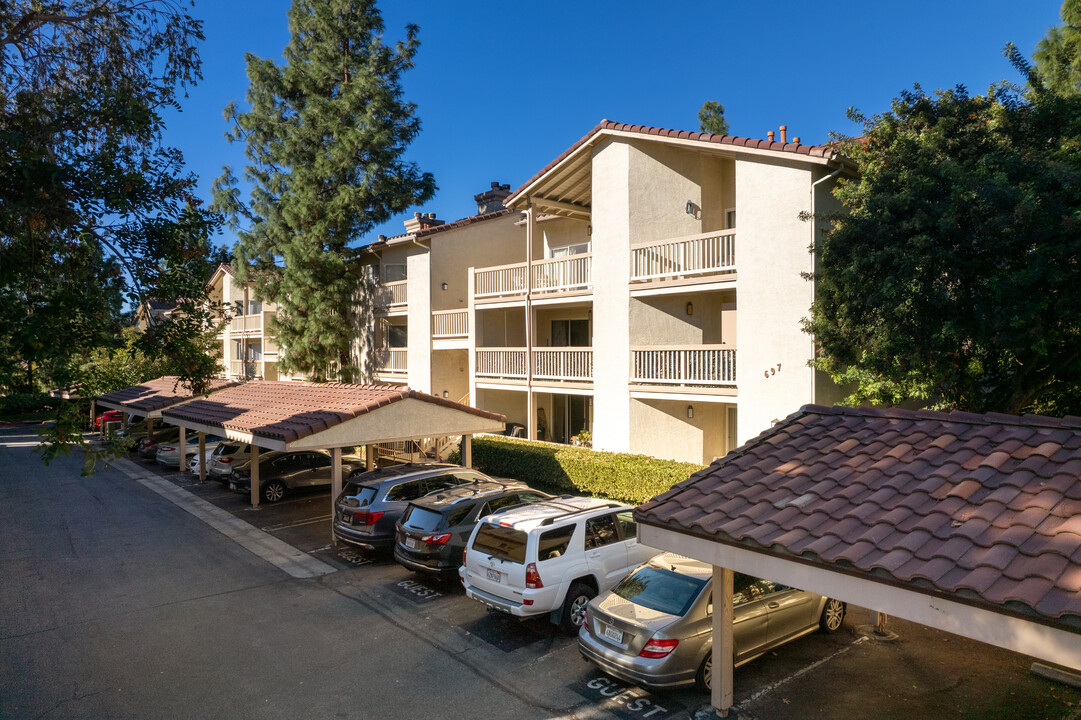 Shadow Ridge in Agoura Hills, CA - Building Photo