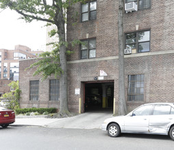 3555 Netherland Ave in Bronx, NY - Building Photo - Building Photo