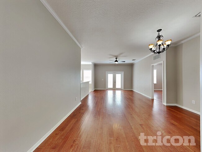 1227 Gordon Oaks Dr in Plant City, FL - Building Photo - Building Photo