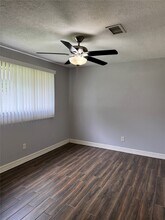 3302 Tompkins Dr in Baytown, TX - Building Photo - Building Photo