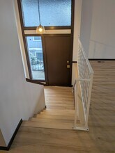 1406 W Cora Ct in Spokane, WA - Foto de edificio - Building Photo