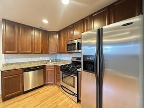 4440 N Dover St, Unit 2C in Chicago, IL - Building Photo - Building Photo