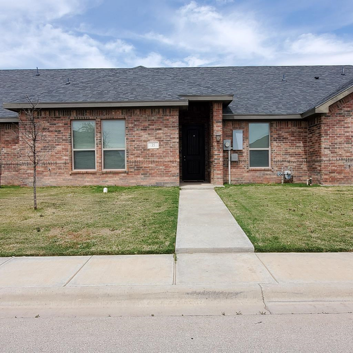 35 Devon Ct in Odessa, TX - Building Photo