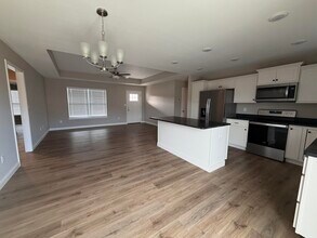 5725 Black Gum Ct in Columbia, MO - Building Photo - Building Photo