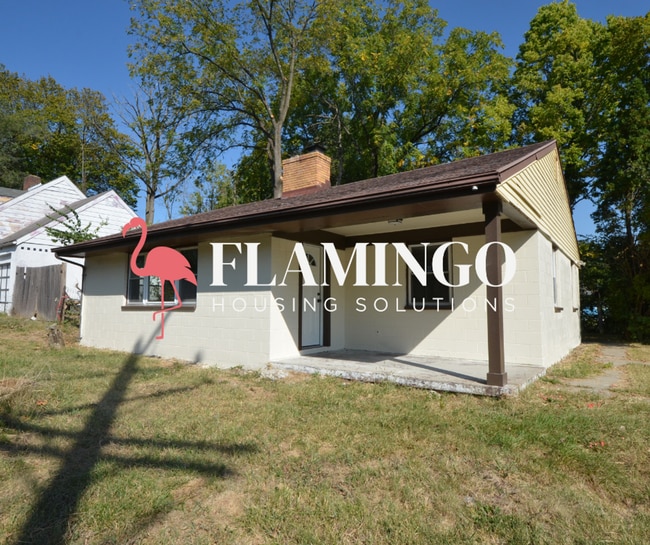 property at 3601 W Hillcrest Ave