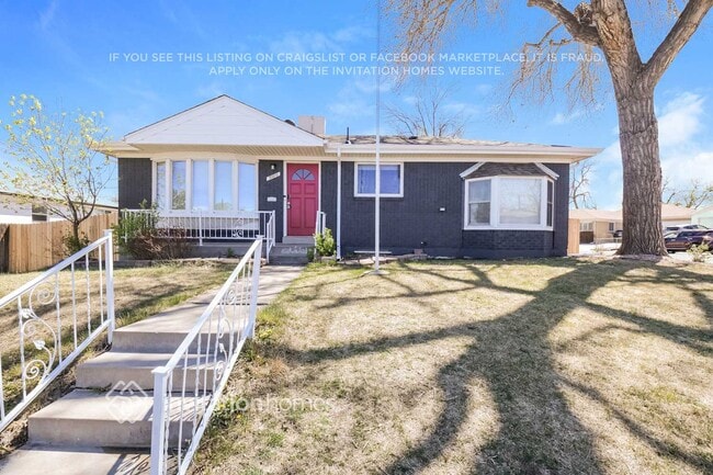 property at 10870 Larry Dr