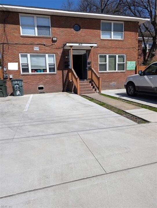 410 W 28th St in Norfolk, VA - Building Photo