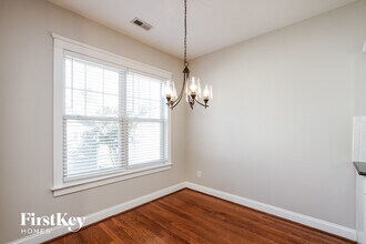 8111 Townley Rd in Huntersville, NC - Building Photo - Building Photo