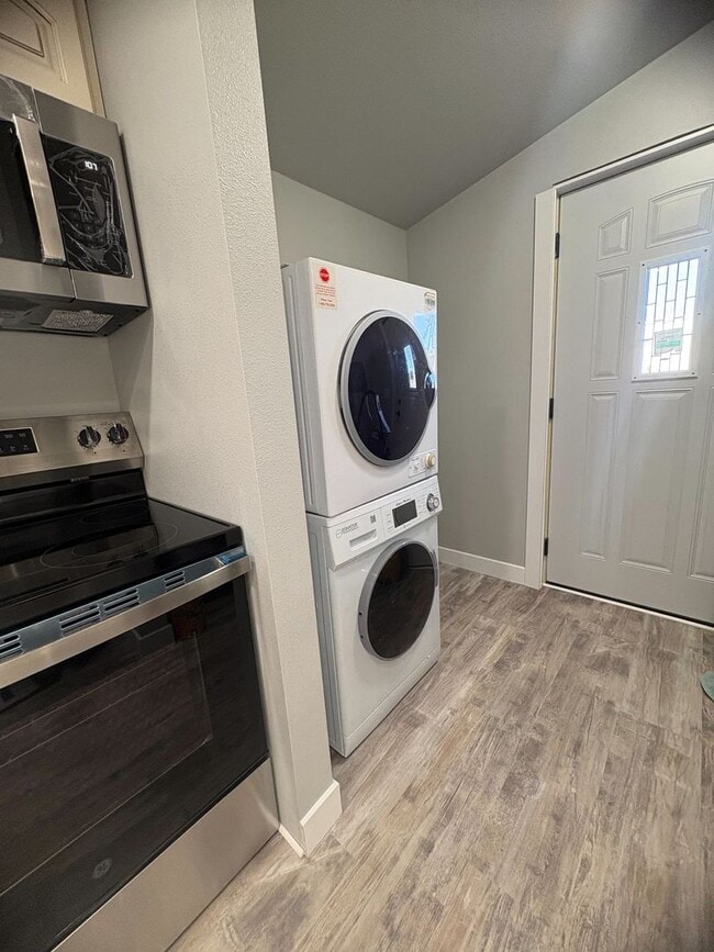 1607 E 13th St in Cheyenne, WY - Building Photo - Building Photo