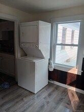 24 Franklindale Ave-Unit -2NDFL in Wappingers Falls, NY - Building Photo - Building Photo